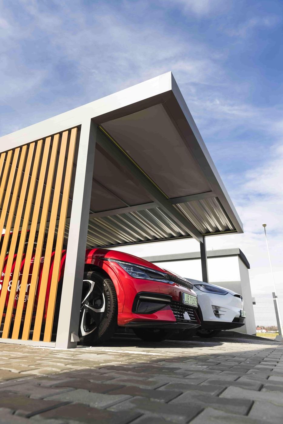 Carport ou marquise : faut-il une autorisation ?