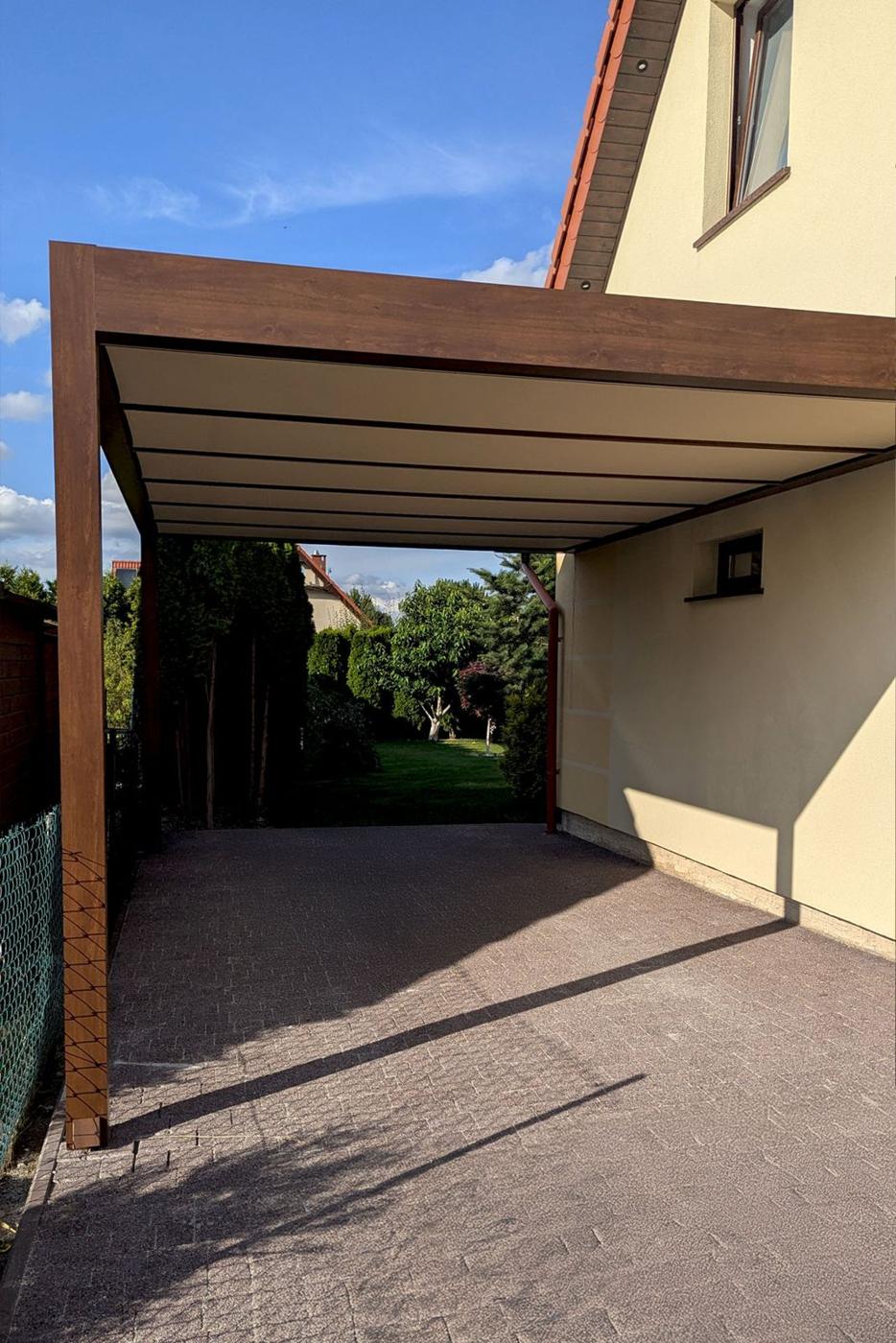 Carport of zonnescherm: heeft u een vergunning nodig?
